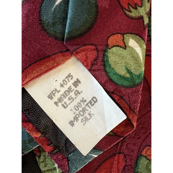 Men's Necktie Lot Of 4 Tabasco, Candy Hearts, Stamps & Footballs All Over Print - Picture 8 of 16